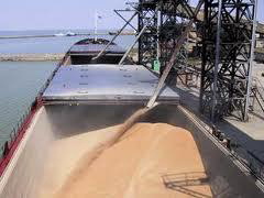 Маріупольський морський порт перевалив на 180% більше зерна