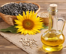 Вироблена в Україні високоолеїнова соняшникова олія якісніша за оливкову