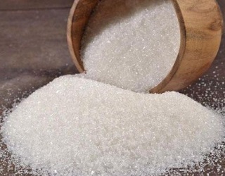 Українські заводи наварили 1,75 млн тонн цукру