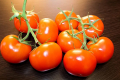 Новий тепличний комбінат у Криму почав збирати врожай томатів