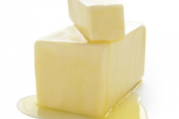 Ціна виробників вершкового масла в лютому знизилася на 2%
