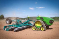 John Deere робить ставку на електричні трактори