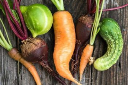 Споживачі готові купувати овочі та фрукти з візуальними дефектами