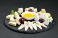 За два місяці Україна ввезла на 13% більше імпортних сирів