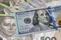 НБУ знизив офіційний курс  до 27,85 грн за долар