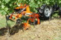 Машина Тurbo-Single виконує пристовбуровий і міжкущовий обробіток ґрунту