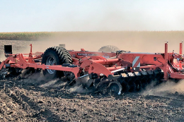 У Лісостепу та частково Поліссі дедалі активніше переходять на енергоощадний обробіток ґрунту