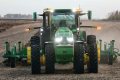 У масове виробництво запустять новий повністю автономний трактор