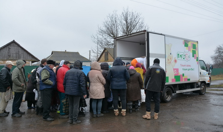 «Нива Переяславщини» передала допомогу людям у звільнених селах Київщини