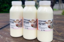 «Доообра ферма» почала виробляти йогурт з коров’ячого молока