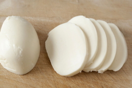 За рік м'які жирні сири зросли в ціні на 9,6%