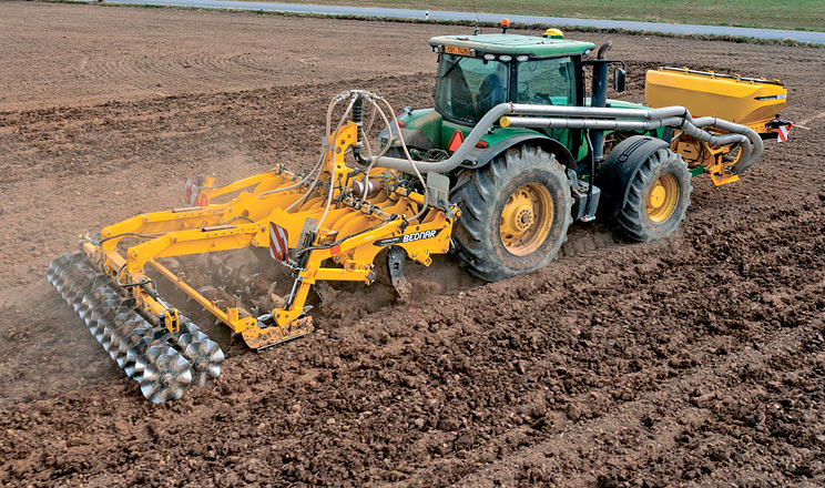 Українські аграрії з року в рік переконуються в ефективності агрегатів від BEDNAR