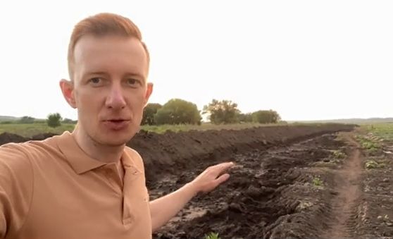 Миколаївський фермер дві доби рятував овочі від підтоплення