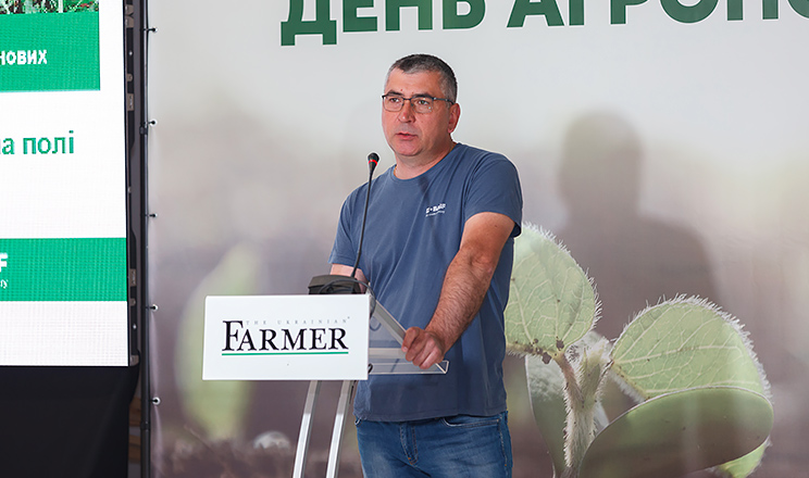 Для формування високої врожайності ріпаку важливо обрати якісний гібрид та технологію захисту