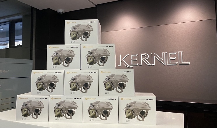 Kernel відправив ЗСУ прилади нічного бачення та тактичні навушники