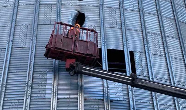 KMZ Industries відремонтував пошкоджений внаслідок ворожих атак силос на Півдні України