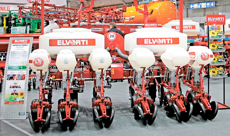 На виставці Аgritechnica 2023 компанія ELVORTI презентувала техніку, що зацікавить європейських фермерів
