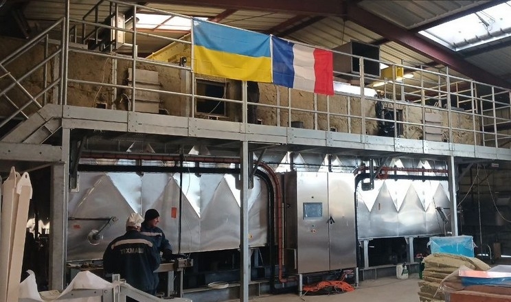 Фахівці «Лубнимаш» завершують монтаж обладнання для для французької пивоварні