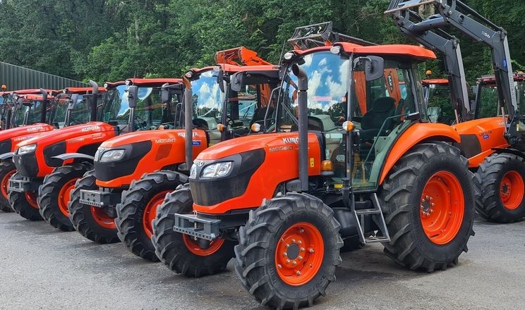 Польські фермери купують менше тракторів