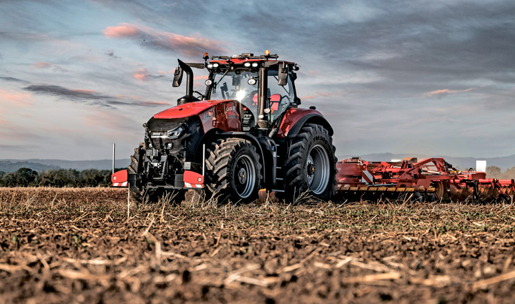 Аби аграрії не втрачали якість технологічних операцій виробники змушені додавати «коней» під капот своїх тракторів