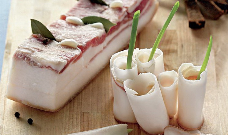 Імпорт сала за 2 місяці підскочив на 70,6%