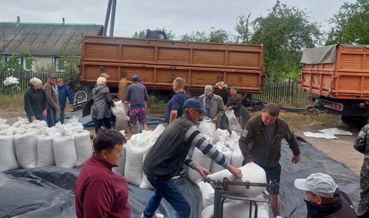 У «Агростем» у розпалі видача зерна озимої пшениці