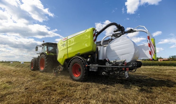 Claas представив прес-підбирач Rollant 630 RC Uniwrap