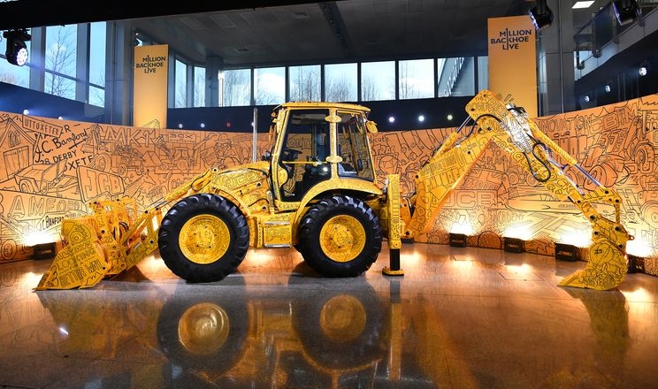 JCB випустив 1 млн екскаваторів-навантажувачів