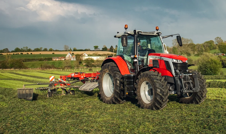 Massey Ferguson за рік представить водневий трактор