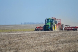 Весняна посівна стартувала на Одещині: в Tekom Agro Group сіють сочевицю
