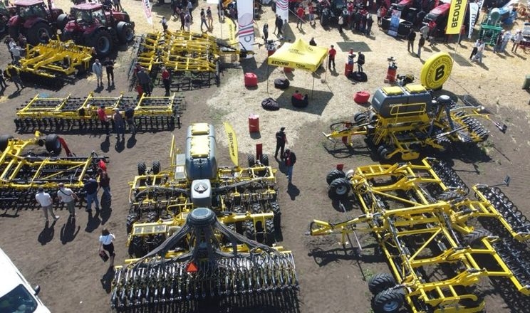 Bednar показав 20 агрегатів для точного землеробства на Agro Challenge