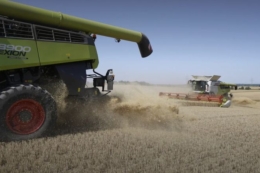 Флагманський комбайн Claas Lexion 8900 отримав премію за інновації