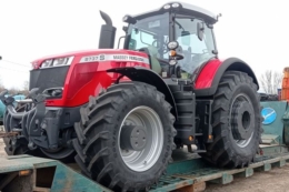 «Контінентал Фармерз Груп» поповнив парк 12 тракторами Massey Ferguson