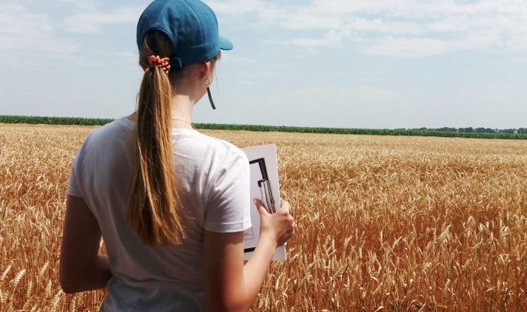 В Україні стартував проєкт ГОНОР, спрямований на підтримку жінок та аграрних кооперативів