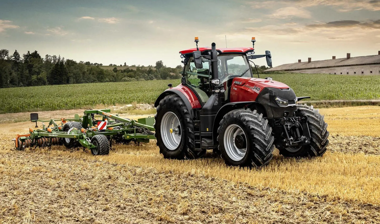 Case IH оновив керування і телеметрію трактора Optum