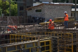 Агропідприємство на Тернопільщині будує новий елеватор