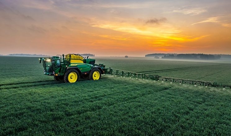 John Deere представила самохідний обприскувач 500R з точністю до 98%
