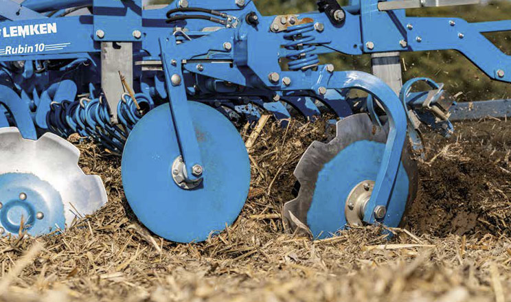 Оновлена коротка дискова борона LEMKEN RUBIN 10 дає змогу ефективно виконати практично повний спектр польових операцій
