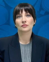 Карина Момот