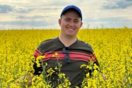 Навіть невеличка помилка може поставити під ризик право агропідприємства на землі, - агроюрист