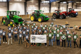 Студенти-хакери під час навчання зламували трактори Case IH, John Deere та Fendt