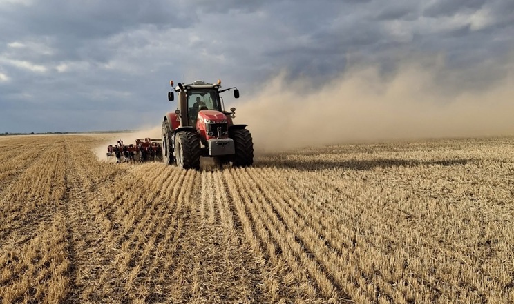 Підготовка до сівби озимих у Tekom Agro Group на Одещині проходить в умовах сильної посухи