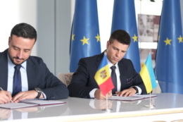 Україна та Молдова продовжили «транспортний безвіз» ще на два роки