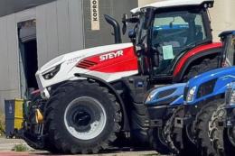 Новий Steyr Terrus 6435 помітили перед дебютом на Agritechnica