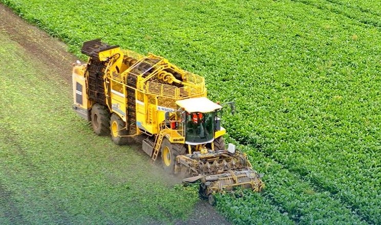 «Астарта» інвестувала $22 млн у сільгосптехніку, зокрема бурякозбиральні комбайни