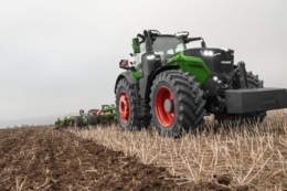 Fendt оновив лінійки тракторів від 300 до 1000 Vario