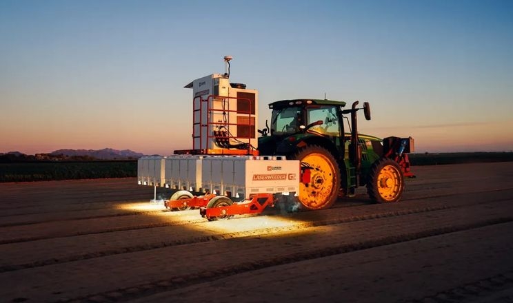 Carbon Robotics починає виробництво лазерних прополювачів бур’янів у Нідерландах