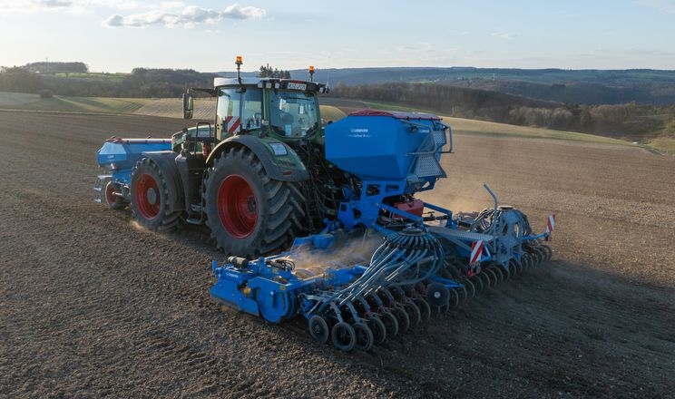 LEMKEN представила нову пневматичну сівалку Solitair MF