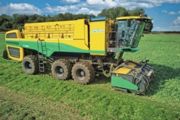 Oxbo представить новий горохозбиральний комбайн GP6300 у 2026 році