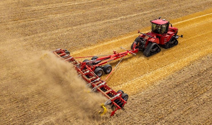 Pöttinger представив дискову борону TERRADISC HT 12000 шириною 12,5 м